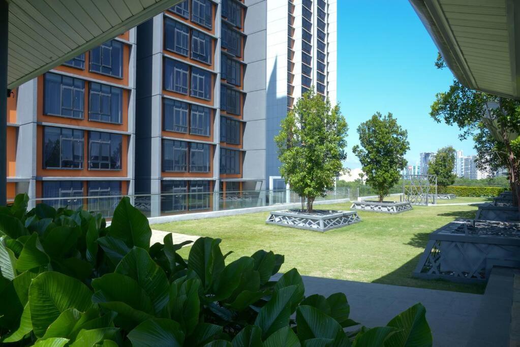 Apartment Kb2712 - Cyberjaya-netflix-wifi- Parking-pool, 1011 *