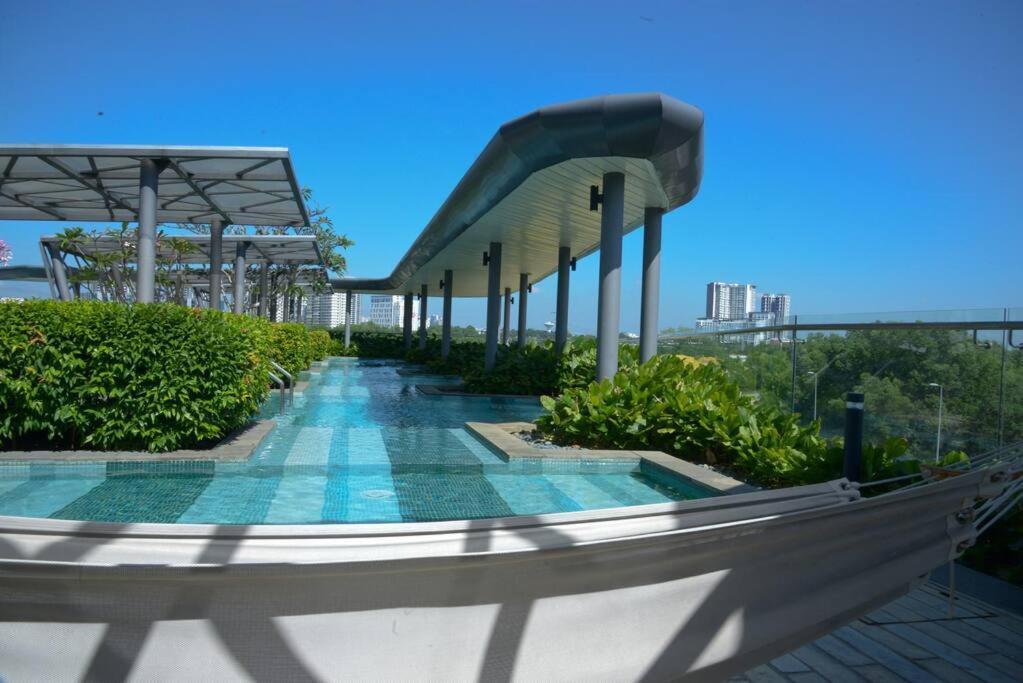 Apartment Kb2712 - Cyberjaya-netflix-wifi- Parking-pool, 1011 *